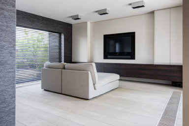 Parket met extra lange voerplanken in de living